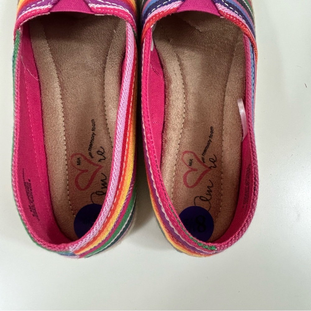 Nwot MIA Amore with Memory Foam Armanda Multi Colored Serape Stripe Espa… - Picture 8 of 8